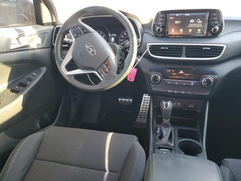 Thumbnail of 2020 Hyundai Tucson Se with VIN KM8J2CA40LU119189